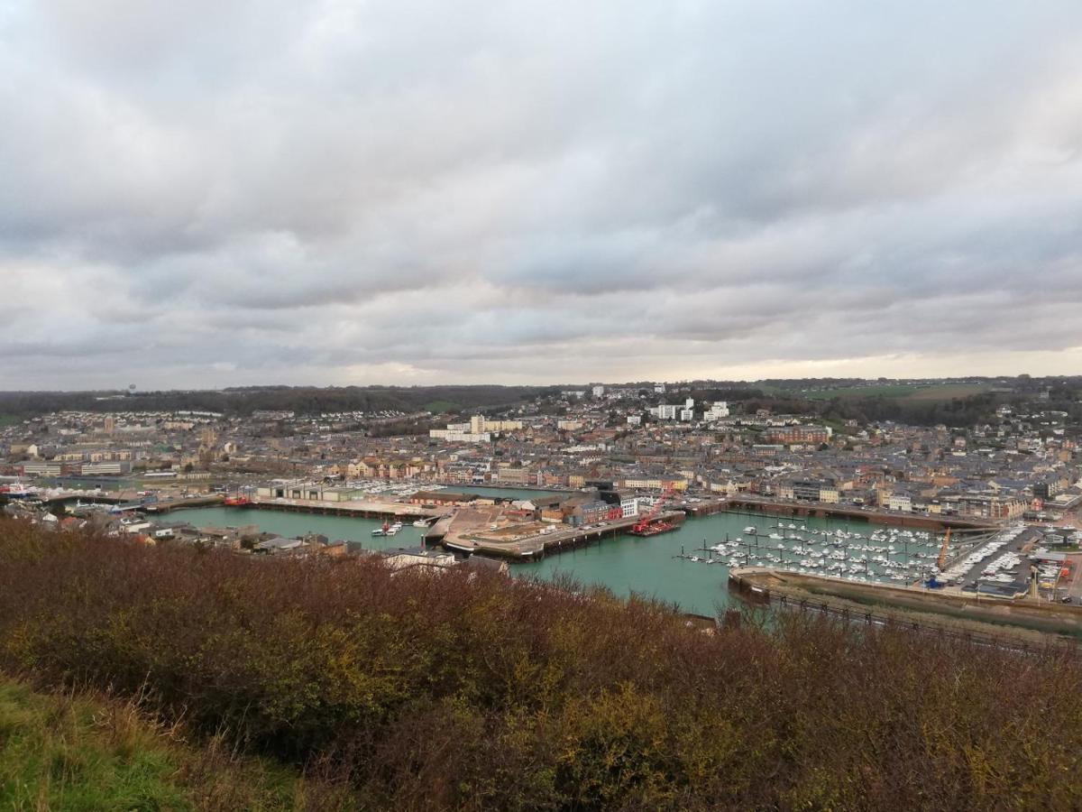 L Echappee Belle En Normandie, Au Coeur Historique De Fecamp Bagian luar foto